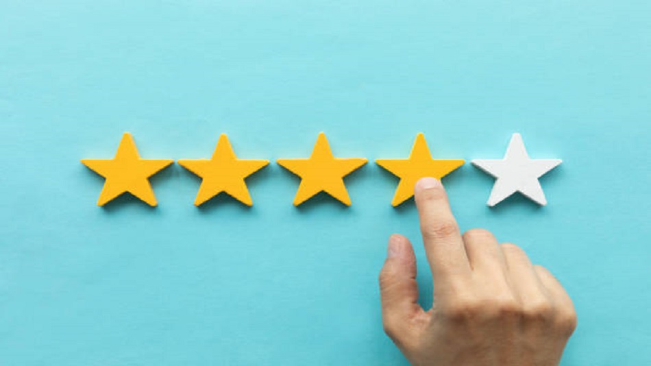 Évaluation cinq étoiles - externaliser les appels entrants - Optiserv